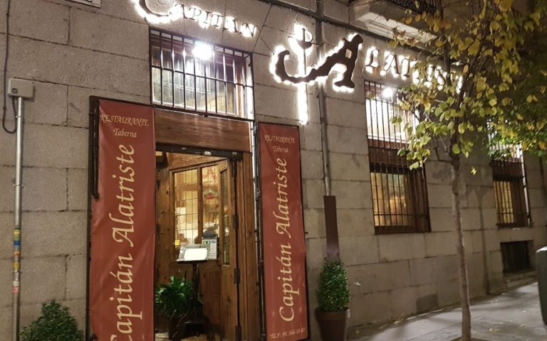 Entrada a la Taberna del Capitán Alatriste