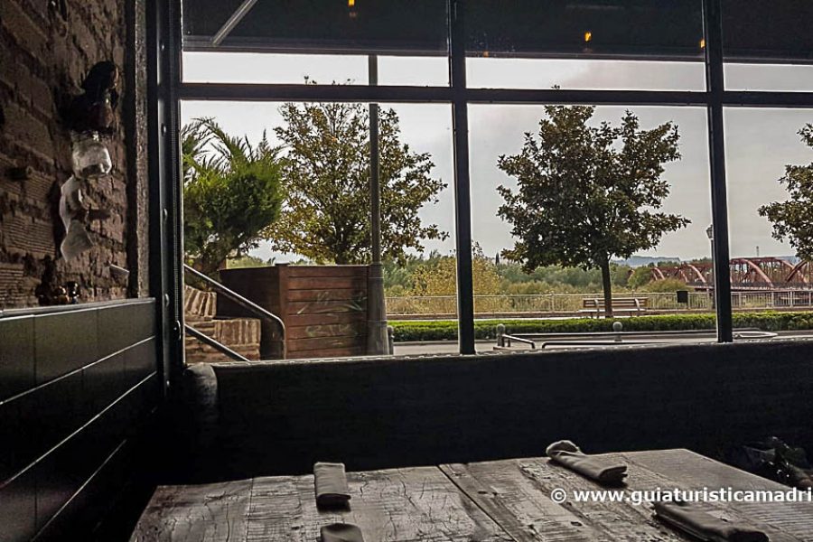 Interior del restaurante Raíces, de Carlos Maldonado