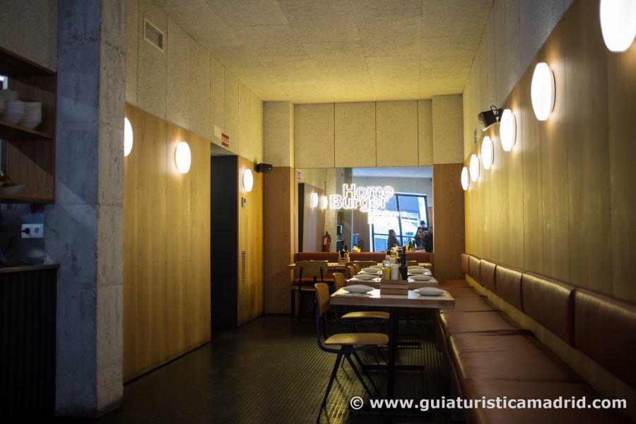 Interior de Home Burger Bar