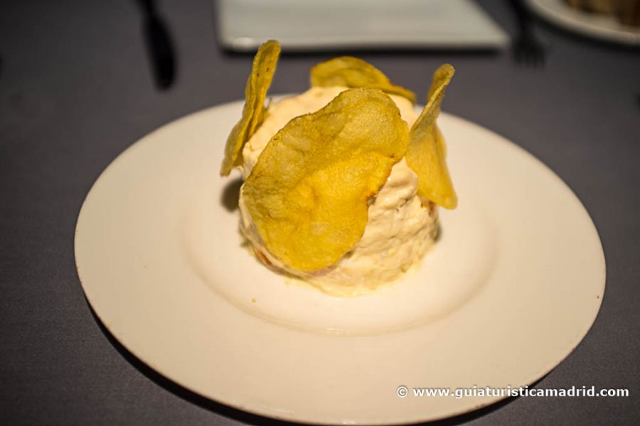 Ensaladilla rusa, en Viavélez