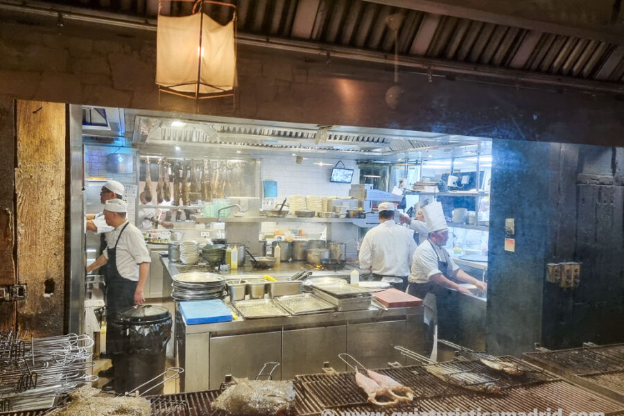 Zona de brasas del Restaurante Filandón